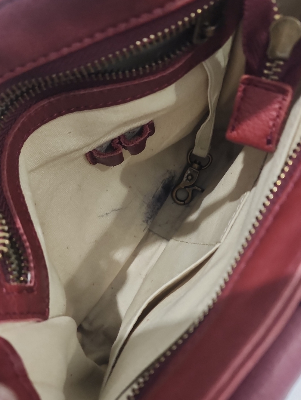 Minooy Athena Unique Design Mini Crossbody Bag - Picture 7 of 15